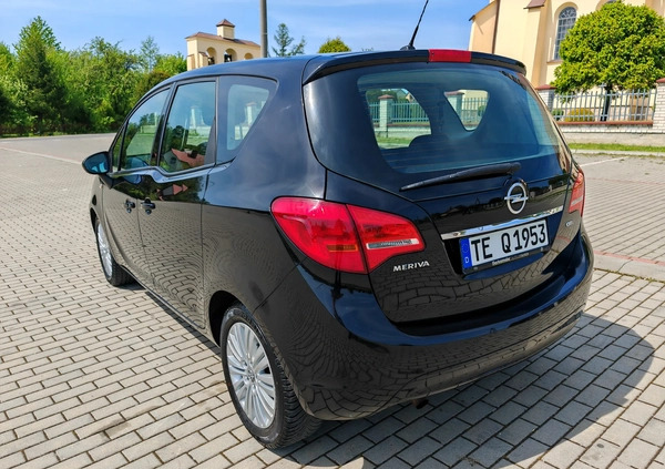 Opel Meriva cena 18900 przebieg: 160000, rok produkcji 2011 z Kolbuszowa małe 781